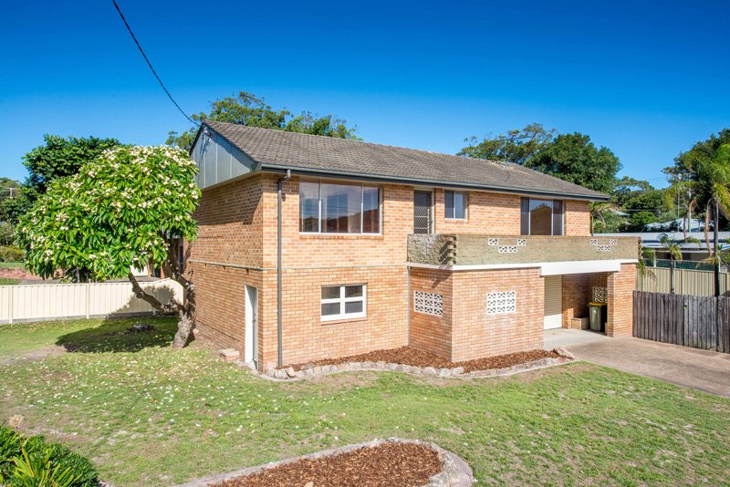 4 Leonard Avenue, SHOAL BAY NSW 2315