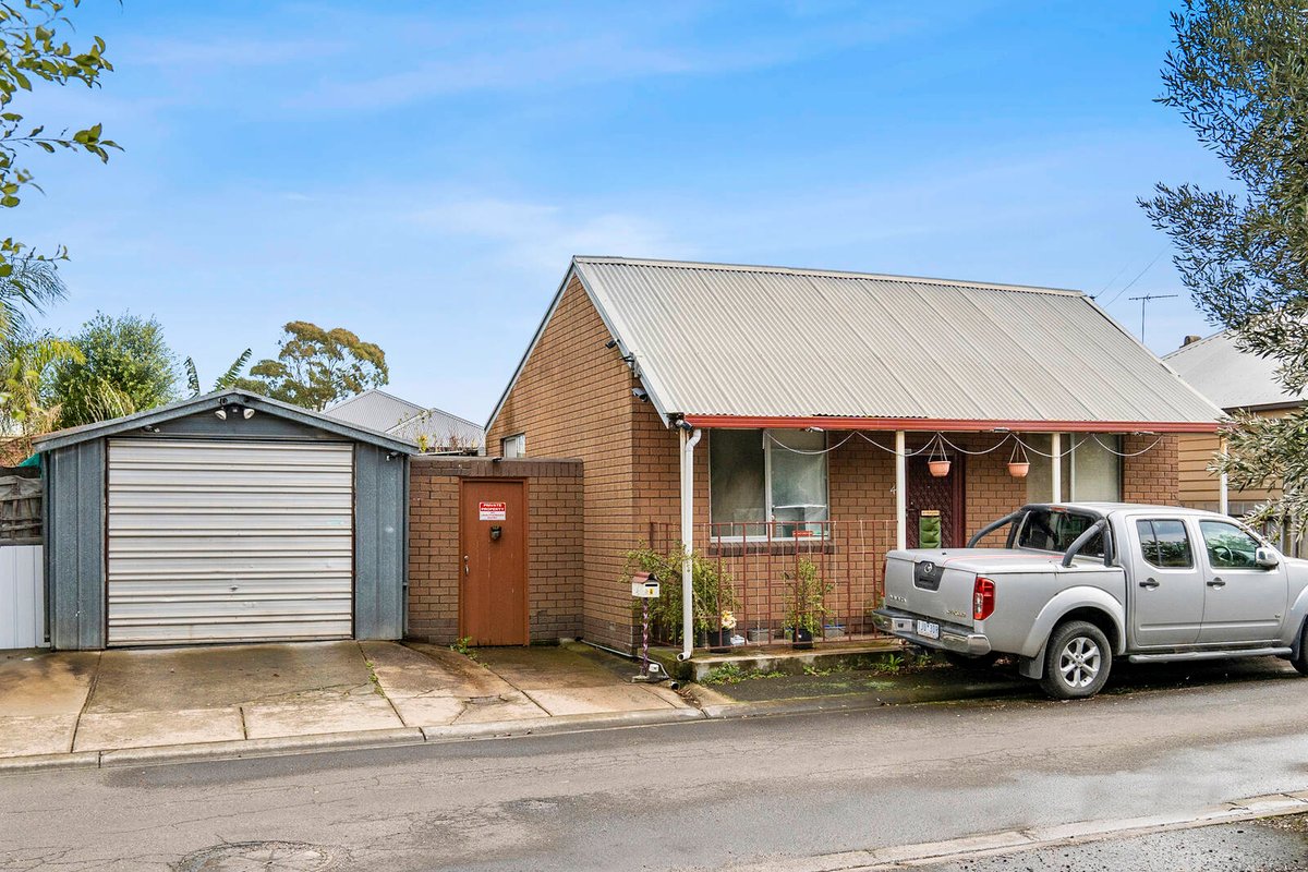 4 Lisdale Street Geelong West - Residential for sale