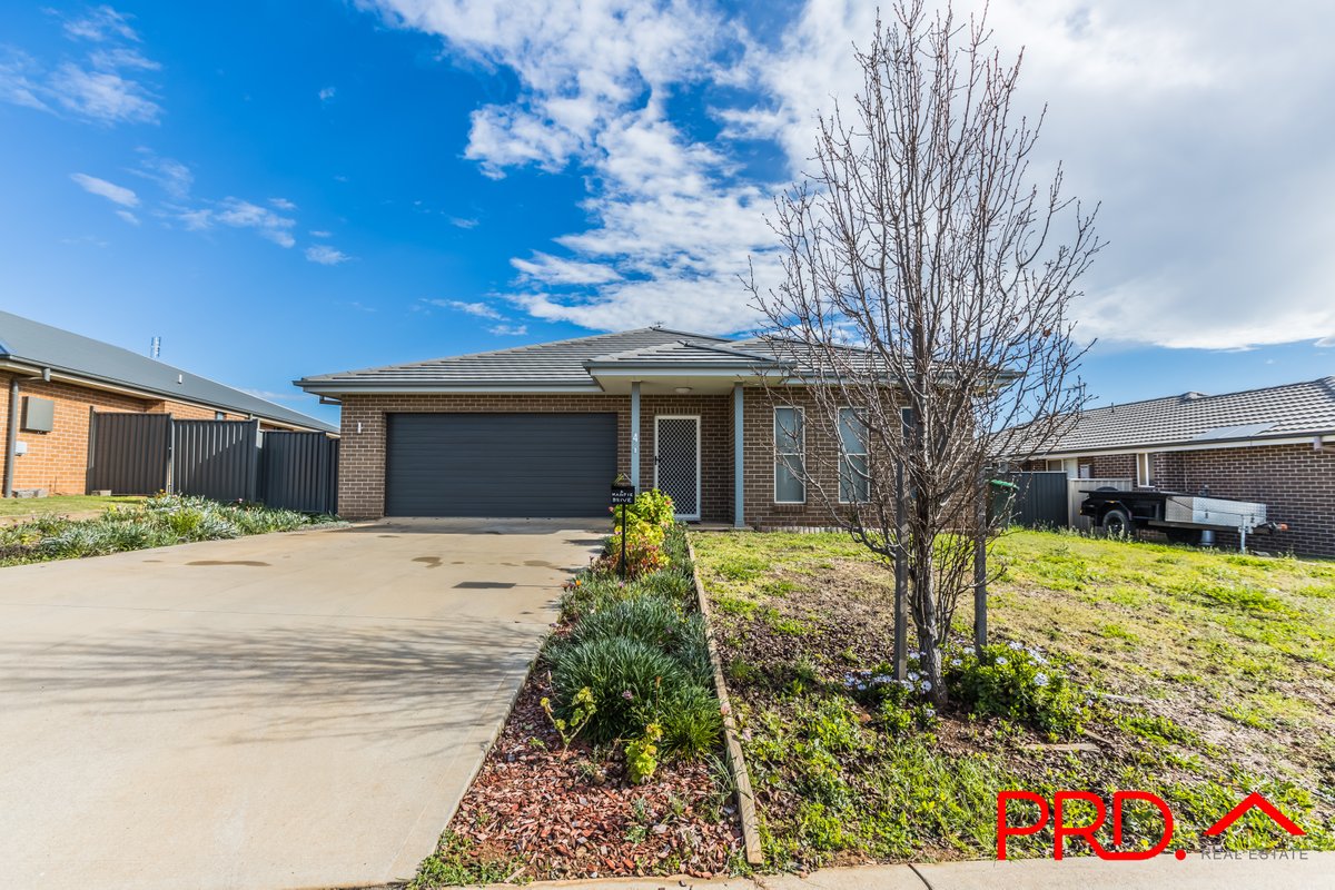 4 Magpie Drive, TAMWORTH NSW 2340