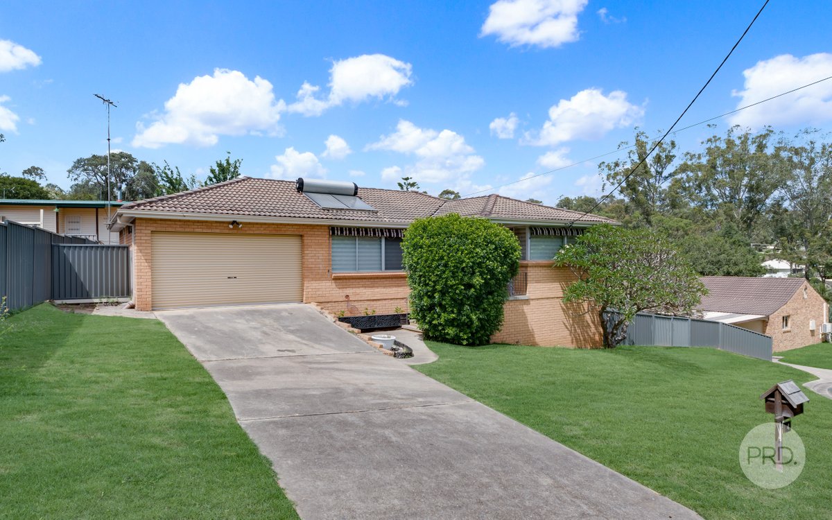4 Maunder Place, WARRAGAMBA NSW 2752