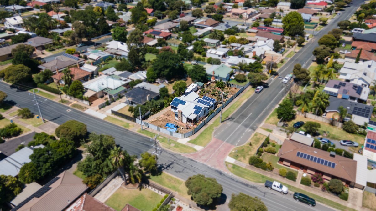 4 Mcfarlane Road, MOOROOPNA VIC 3629