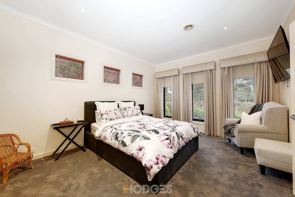 4 Mokoan Close Manor Lakes - Residential for sale