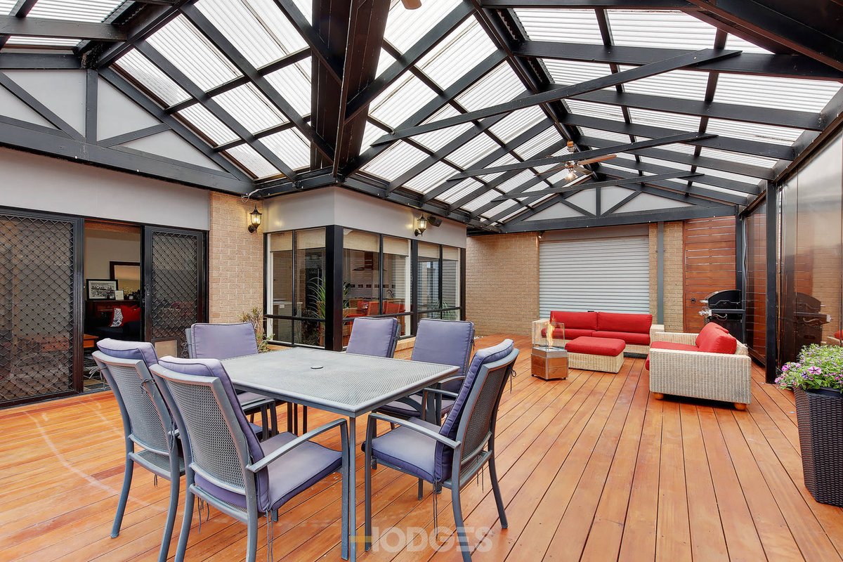 4 Mokoan Close Manor Lakes - Residential for sale