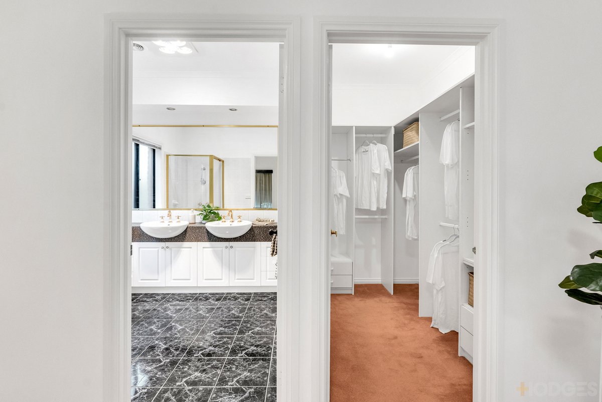 4 Palm Grove Boulevard Aspendale Gardens - Residential for sale