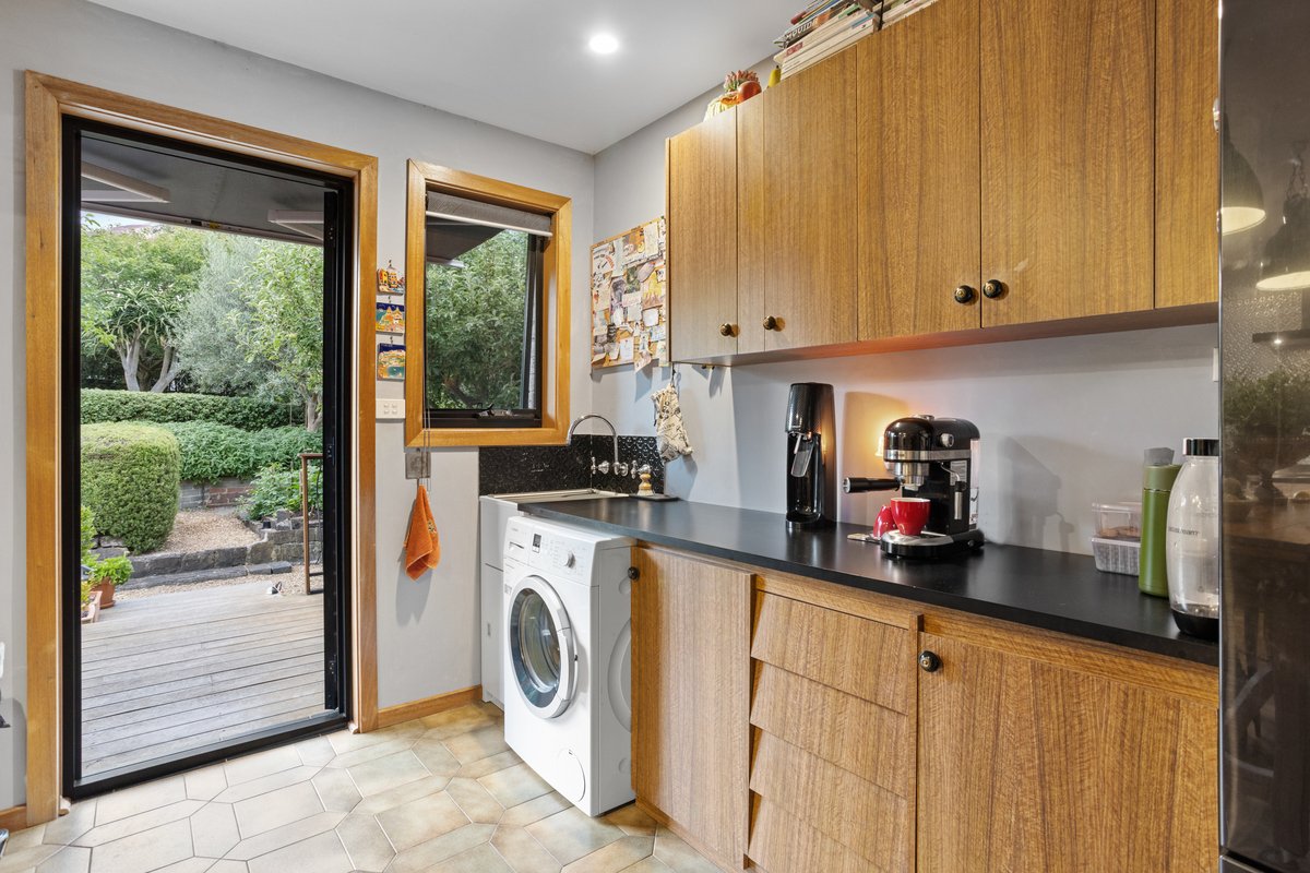 4 Pasadena Street RYE - Residential for sale