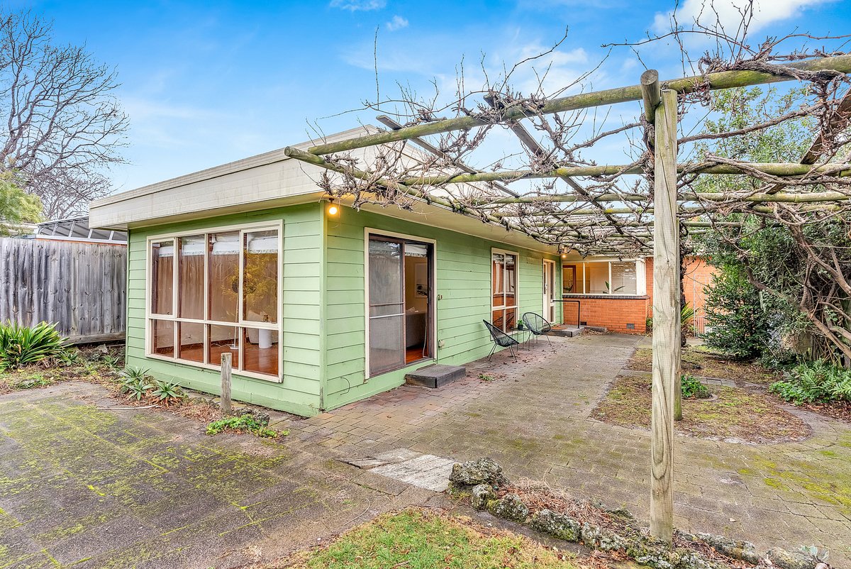 4 Robert Street Parkdale - Residential for sale