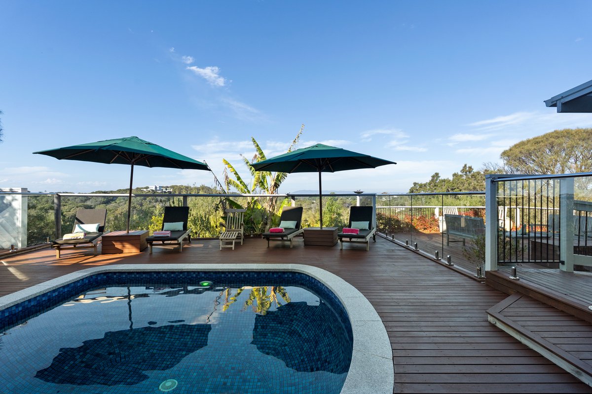 4 Robyn Court RYE - Residential for sale