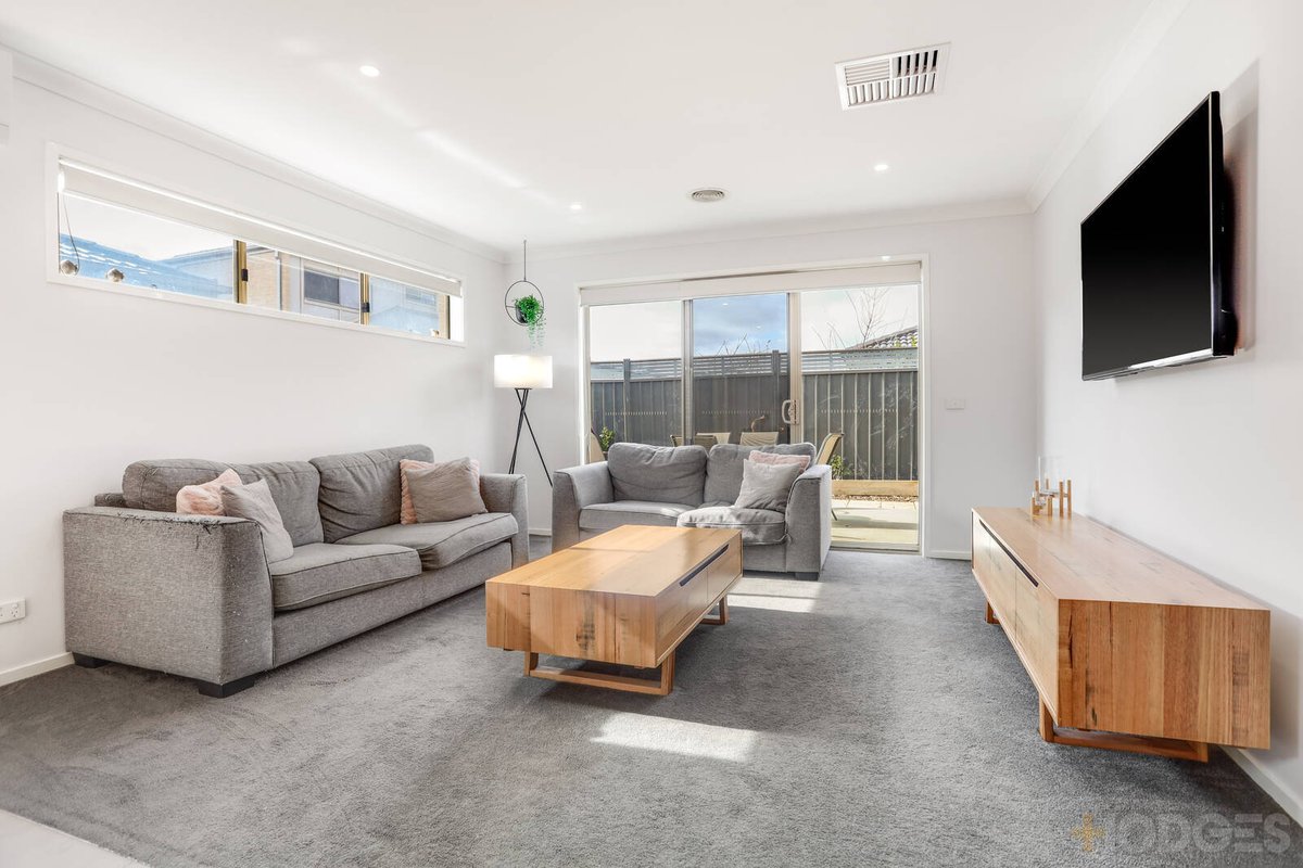 4 Saris Street Manor Lakes - Residential for sale