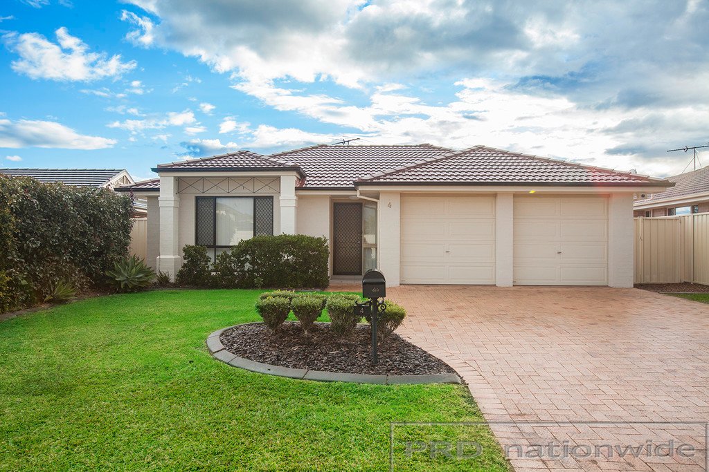 4 Tallowwood Way, THORNTON NSW 2322