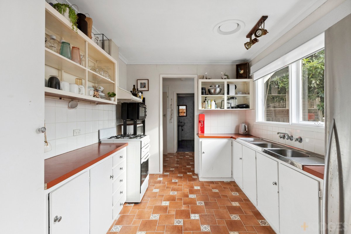 4 Teatree Close Ocean Grove - Residential for sale