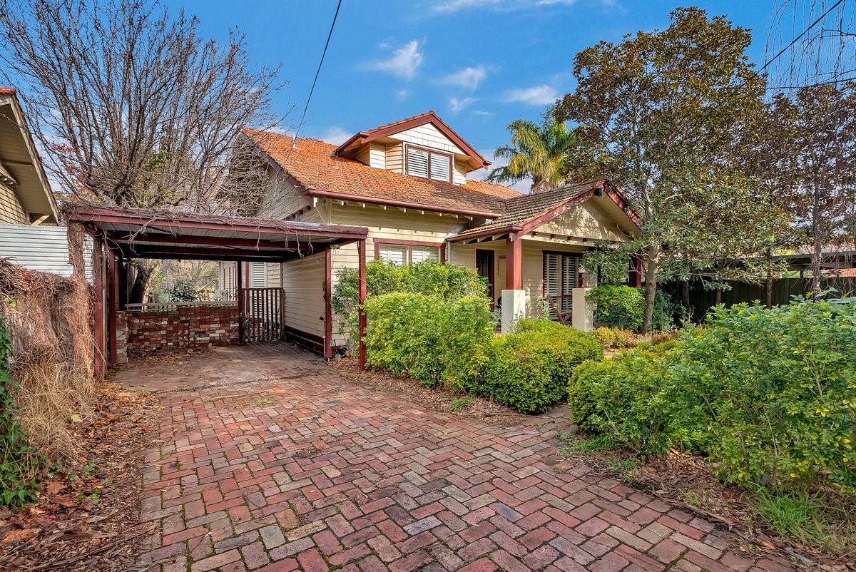 4 Villeroy Street Hampton - Residential for sale