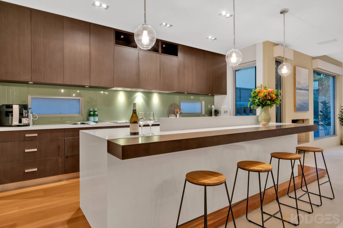 4 Waters Edge Place Edithvale - Residential for sale