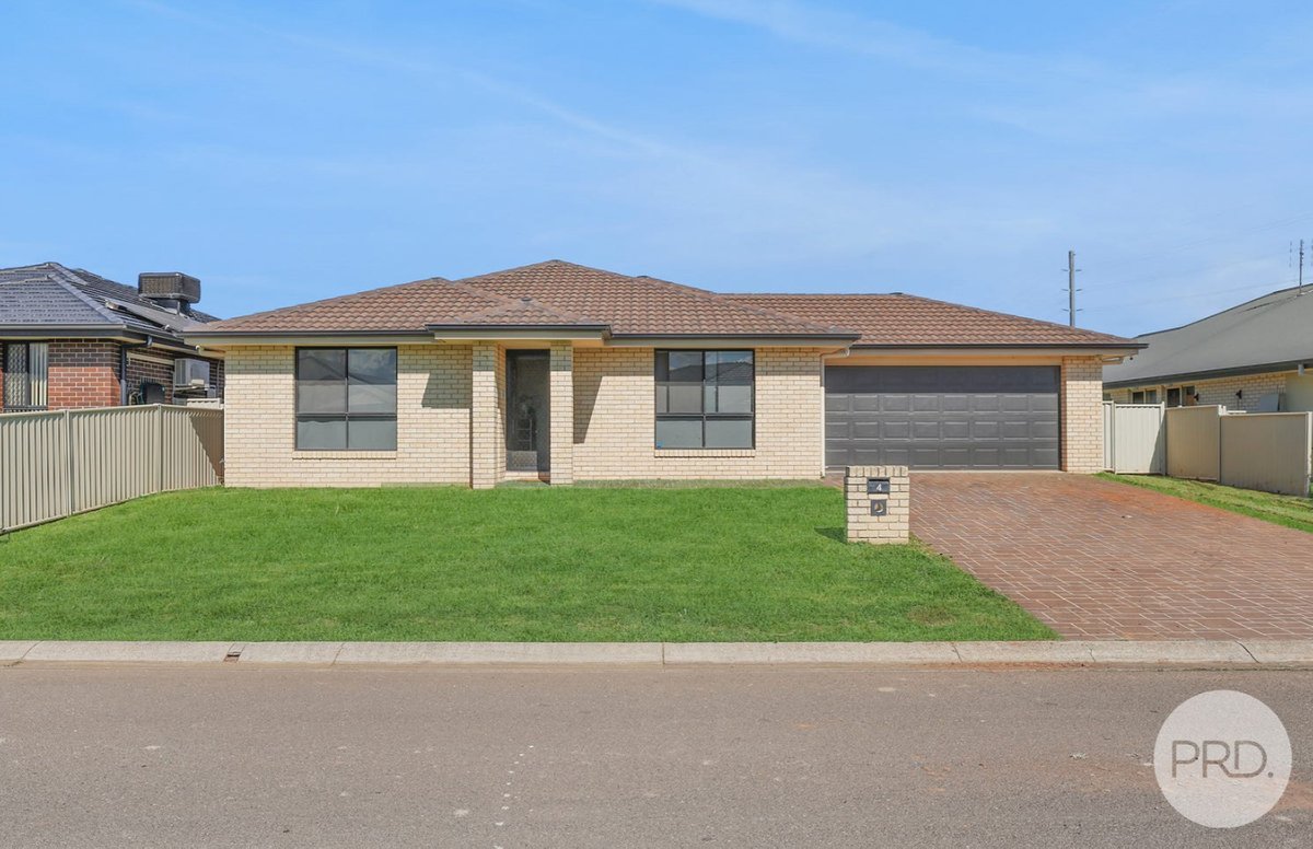4 Wickham Street, TAMWORTH NSW 2340
