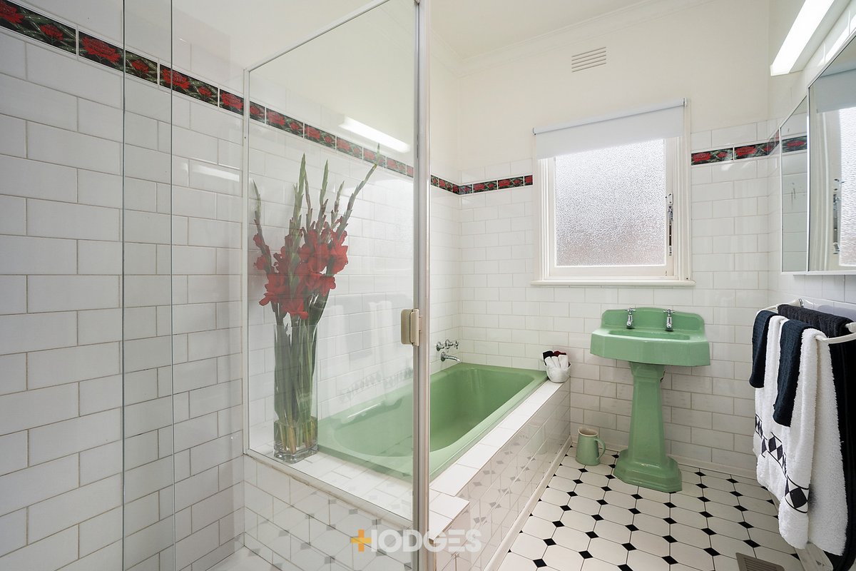 4 Woorayl Street Hamlyn Heights - Residential for sale