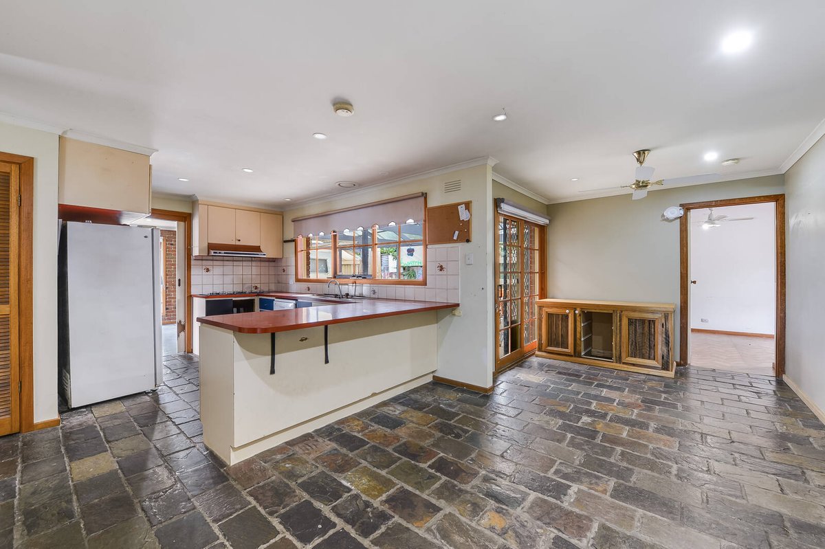40 Baggott Drive Hoppers Crossing - Residential for sale
