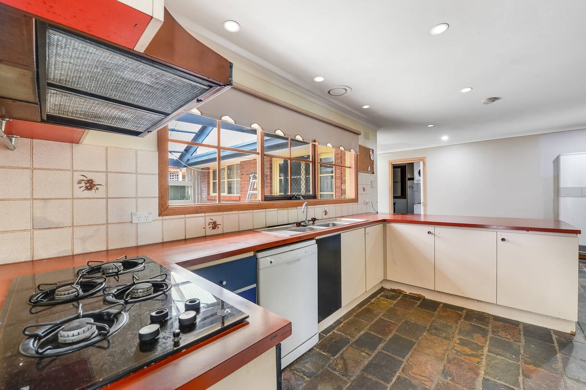 40 Baggott Drive Hoppers Crossing - Residential for sale