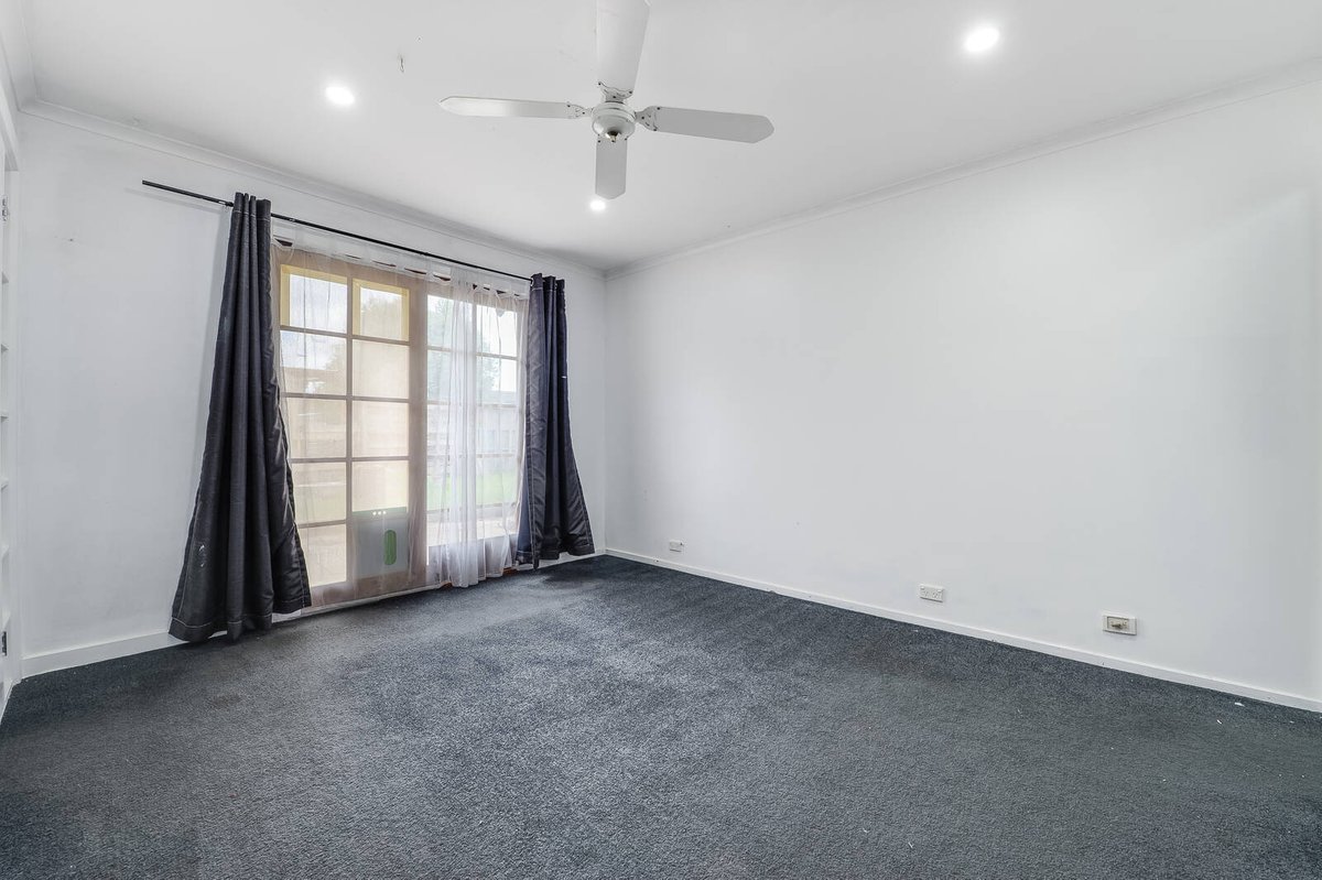 40 Baggott Drive Hoppers Crossing - Residential for sale