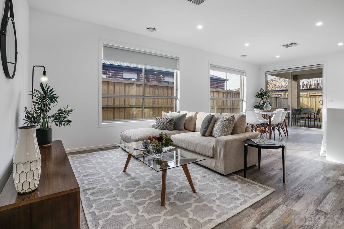 40 Cloudburst Avenue Wyndham Vale - Residential for sale