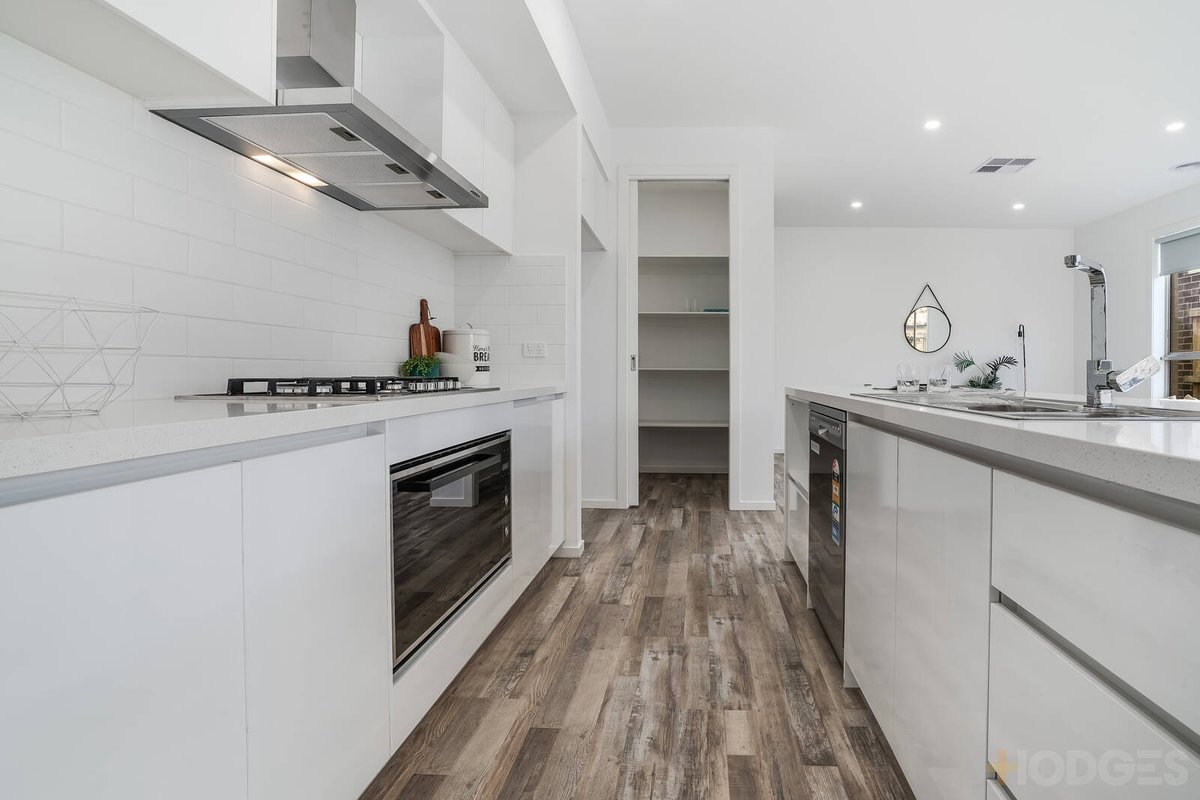 40 Cloudburst Avenue Wyndham Vale - Residential for sale