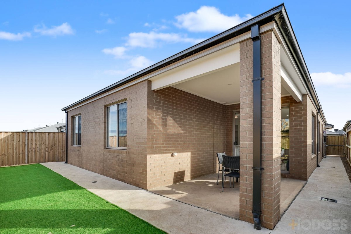 40 Cloudburst Avenue Wyndham Vale - Residential for sale