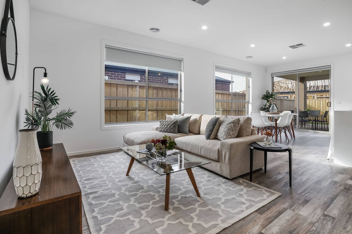 40 Cloudburst Avenue Wyndham Vale - Residential for sale