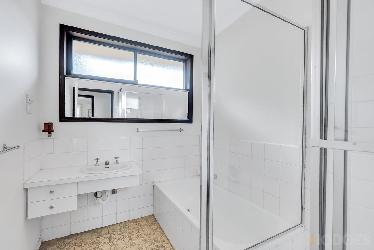 40 Tiffany Avenue Cheltenham - Residential for sale