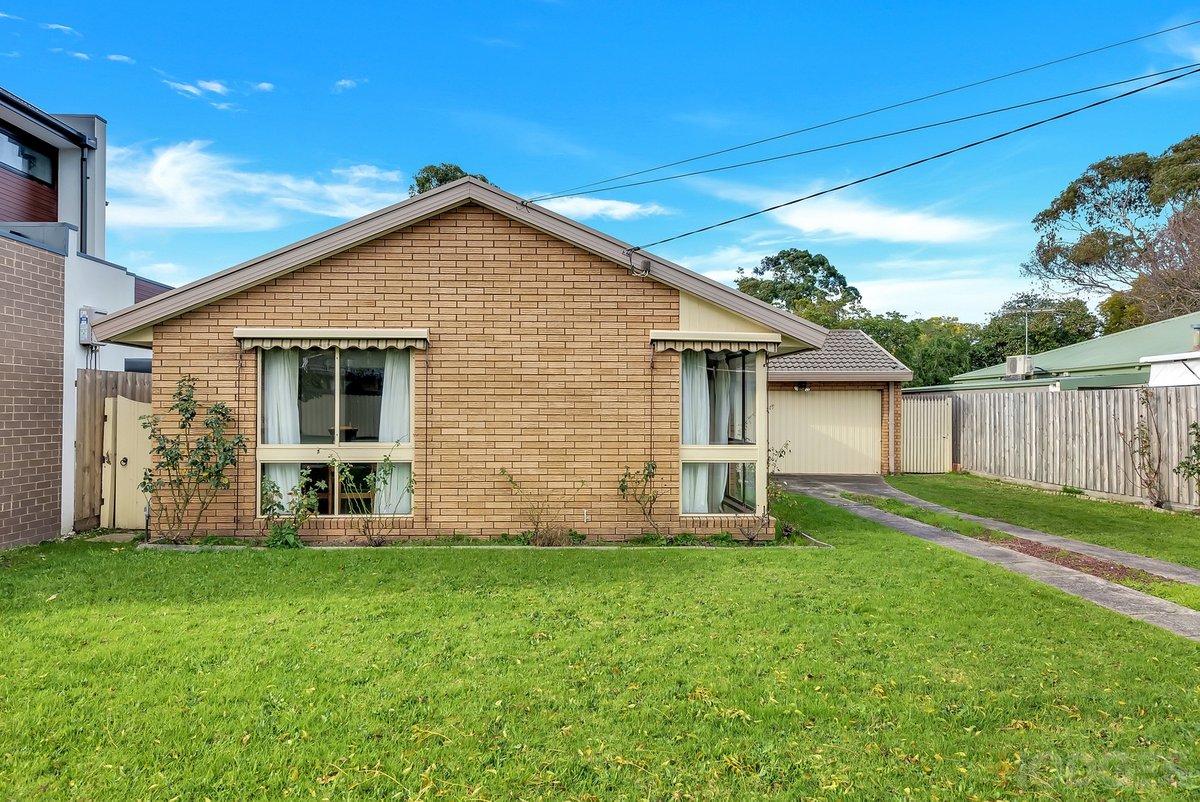 40 Tiffany Avenue Cheltenham - Residential for sale