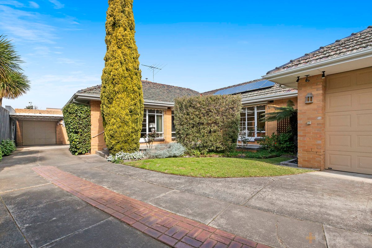 40 Tramway Parade Beaumaris - Residential for sale