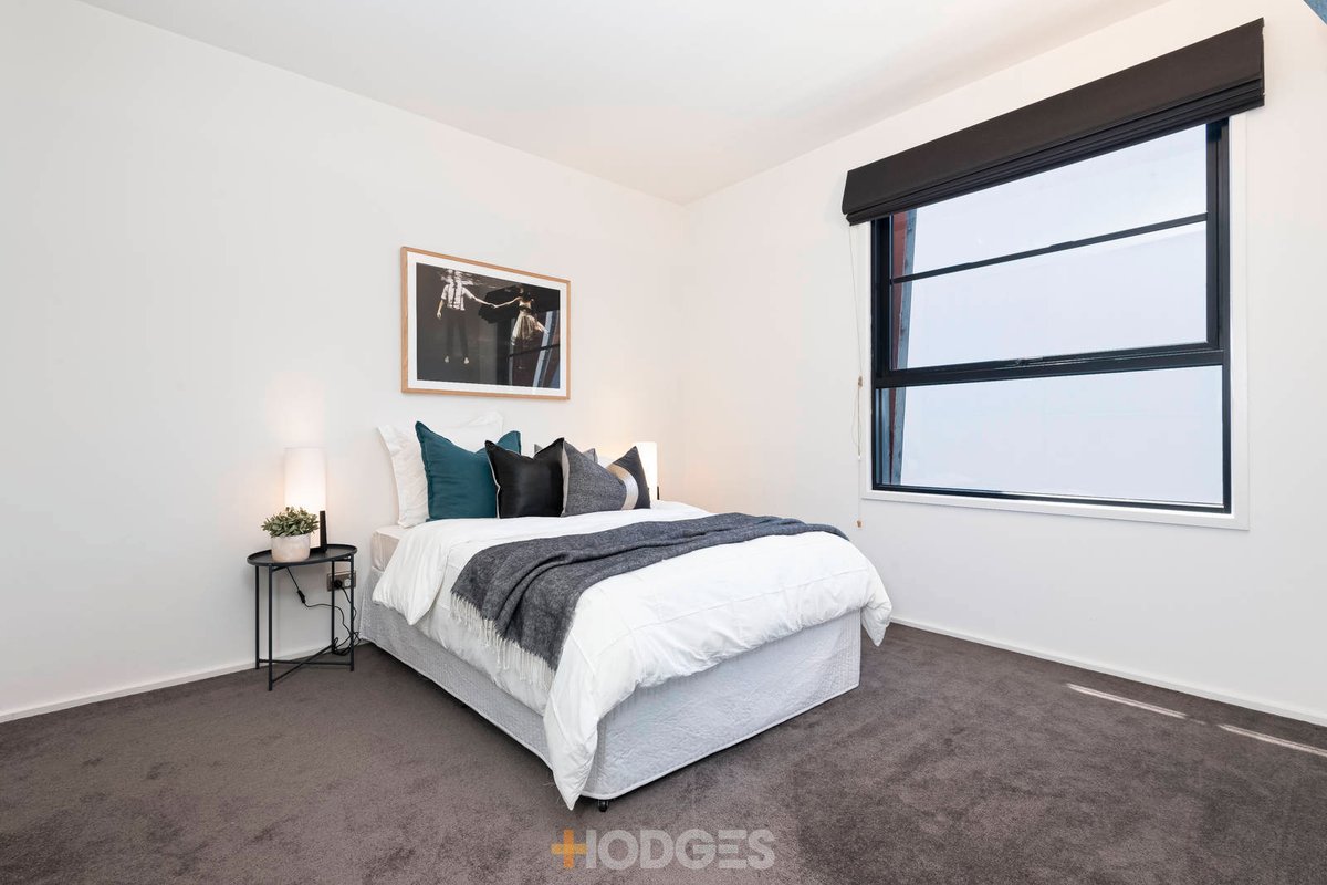 401 / 11 Hillingdon Place Prahran - Residential for sale