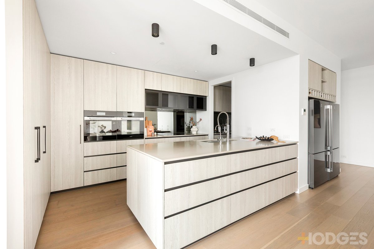 402 / 216 Bay Road Sandringham - Residential for sale