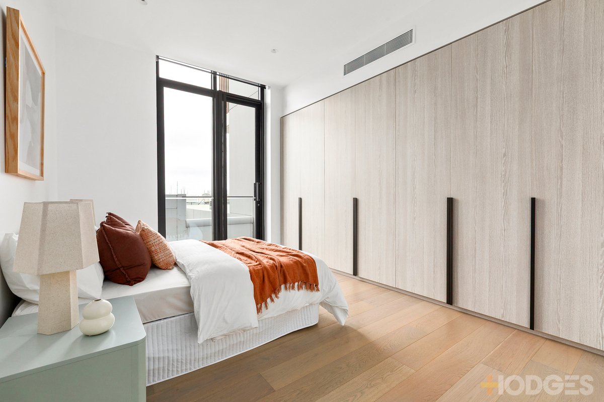 402 / 216 Bay Road Sandringham - Residential for sale