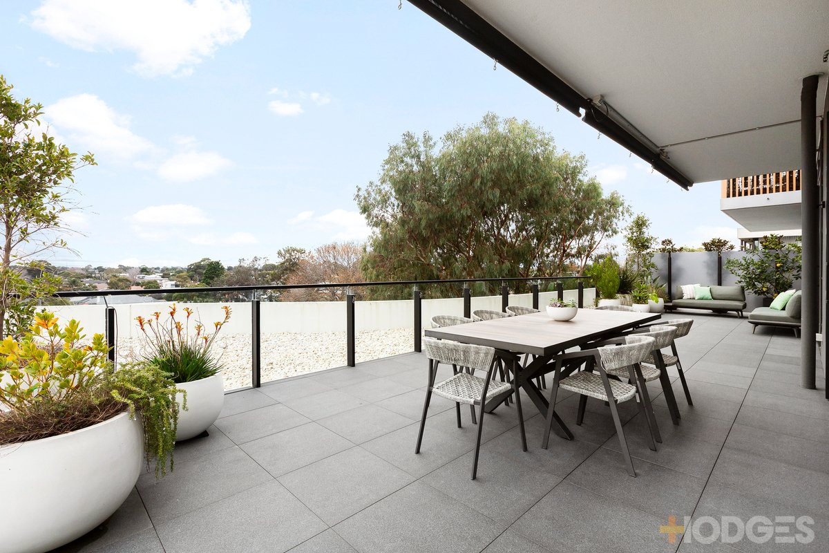 402 / 216 Bay Road Sandringham - Residential for sale