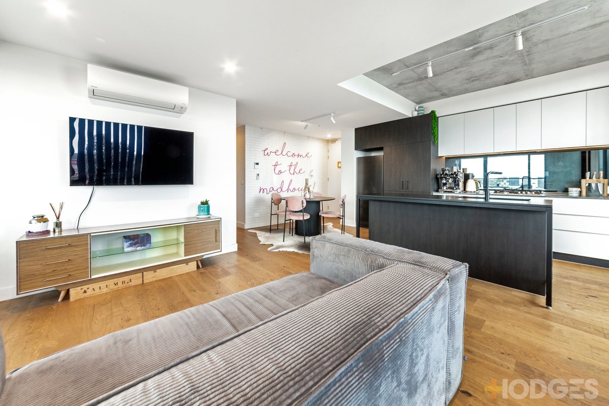 404 / 324 Centre Road Bentleigh - Residential for sale