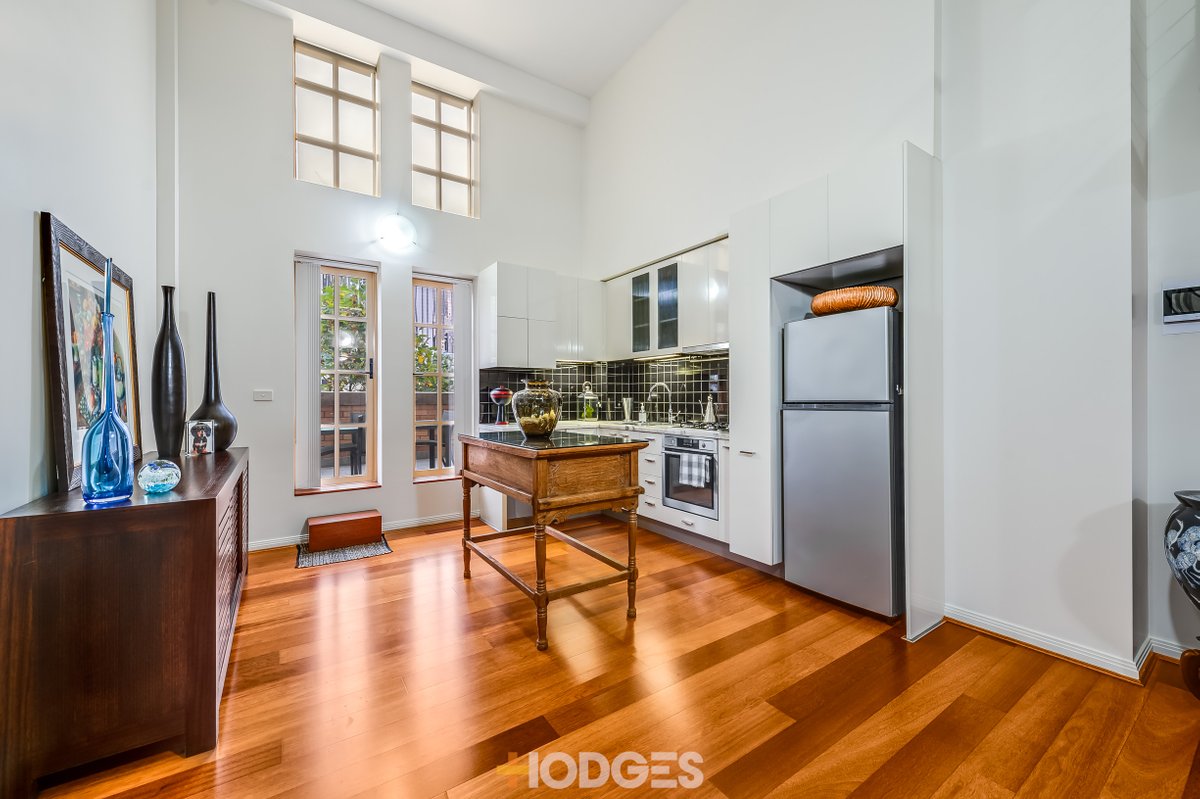 406 / 336 Russell Street MELBOURNE - Residential for sale