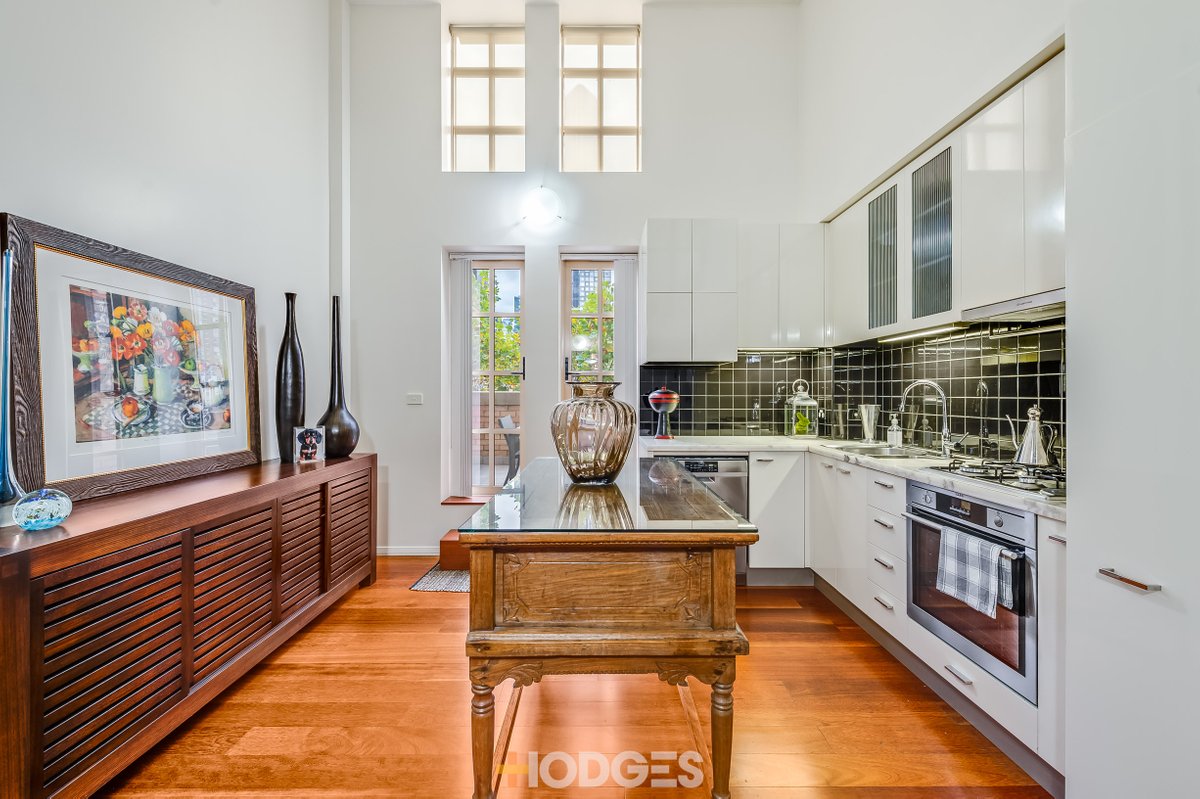 406 / 336 Russell Street MELBOURNE - Residential for sale