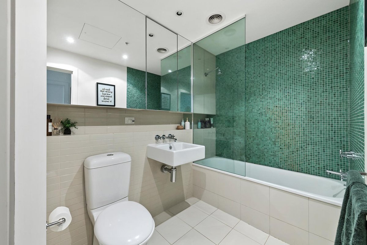 406 / 55 Queens Road MELBOURNE - Residential for sale