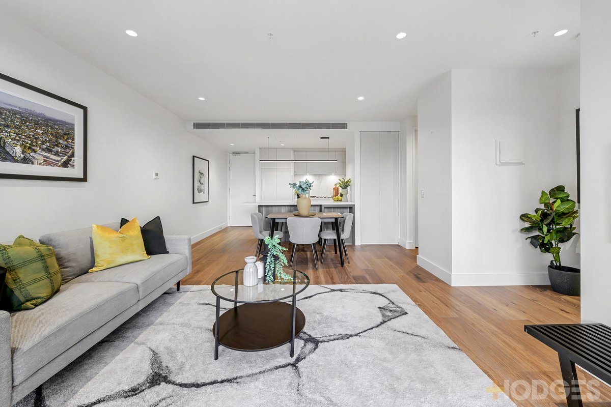 407 / 10 Koolkuna Lane Hampton - Residential for sale