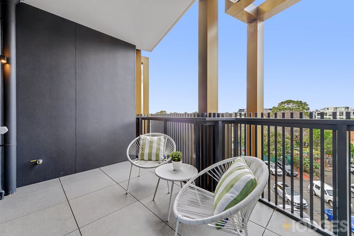 407 / 10 Koolkuna Lane Hampton - Residential for sale