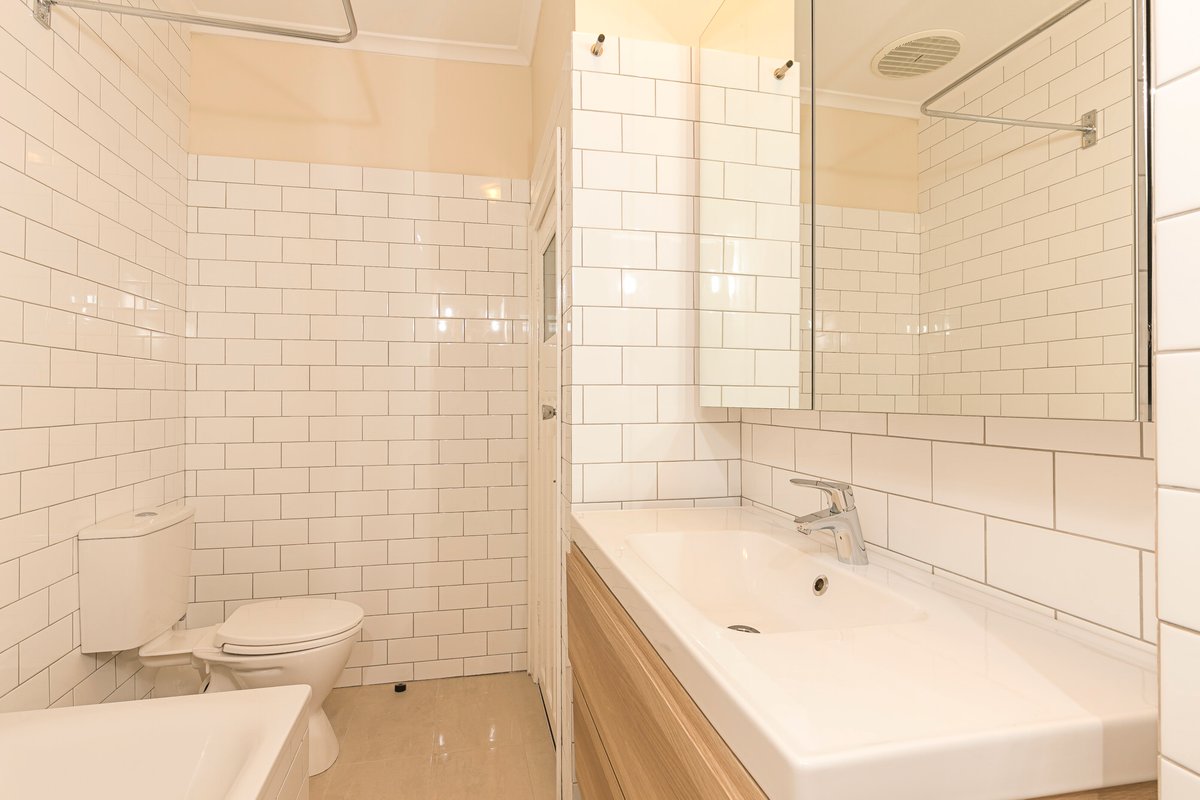41 Airlie Avenue Prahran - Residential for lease