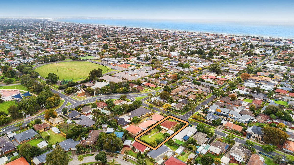 41 Baxter Avenue Chelsea - Residential for sale
