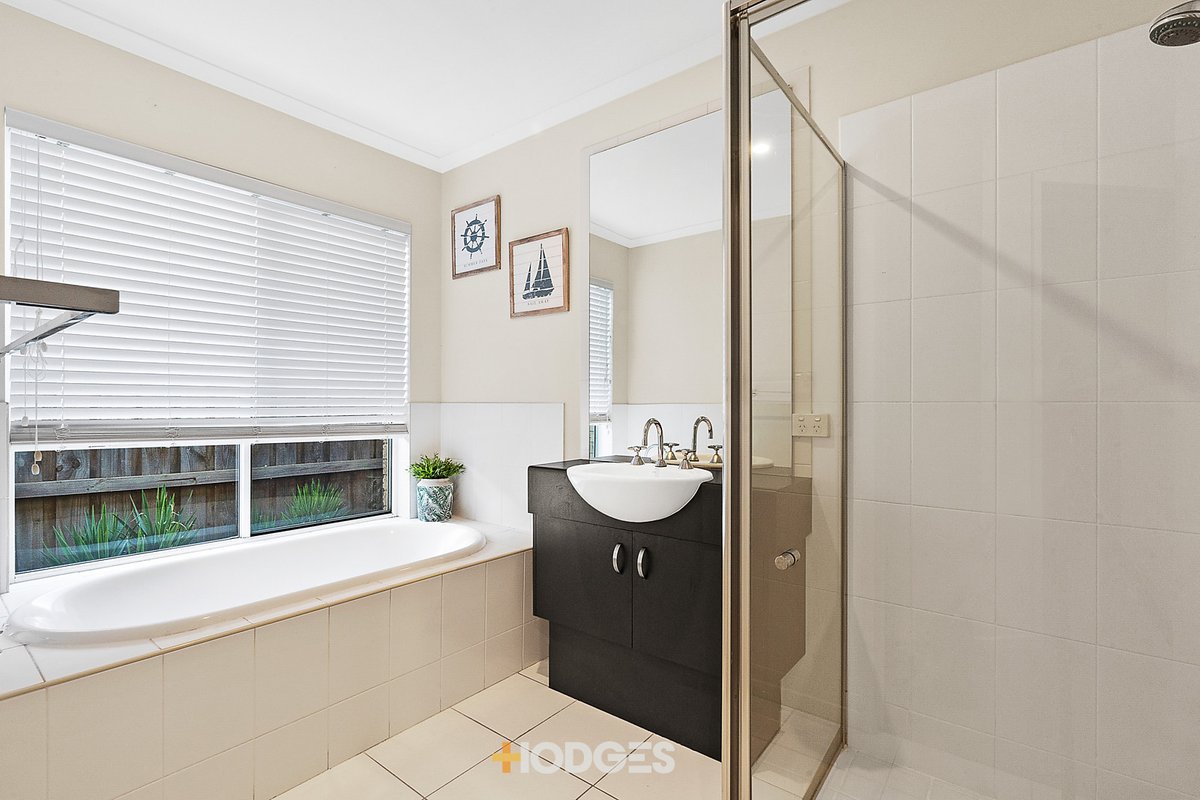 41 Burgundy Drive Waurn Ponds - Residential for sale