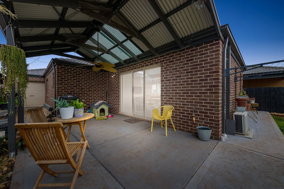 41 Chapman Drive Wyndham Vale - Residential for sale