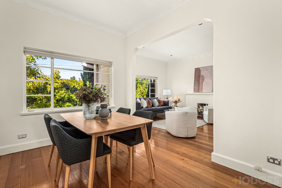 4 / 1 Linlithgow Avenue Caulfield North - Residential for sale