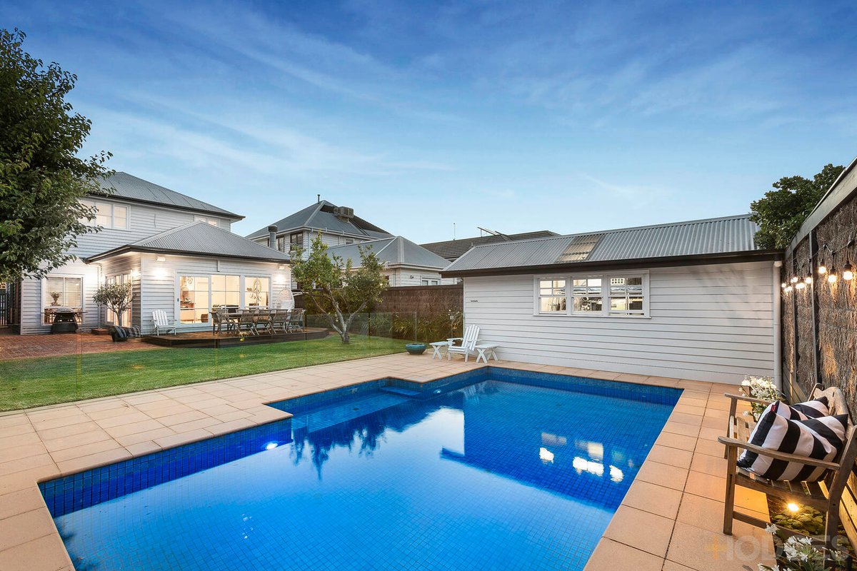 41 Retreat Road Hampton - Residential for sale