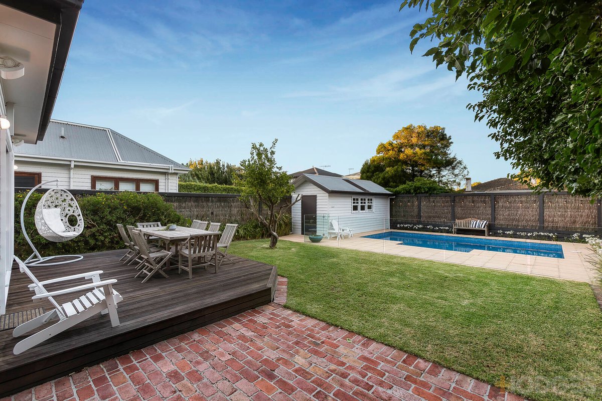 41 Retreat Road Hampton - Residential for sale