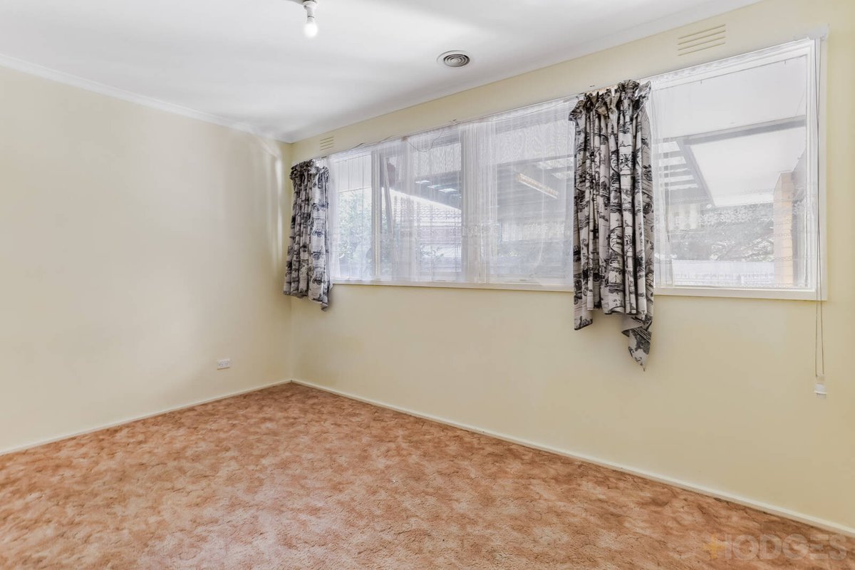 41 Strathmore Crescent Hoppers Crossing - Residential for sale