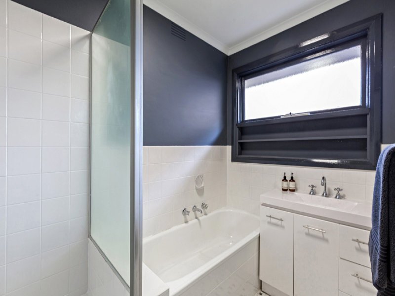 4 / 10 Hatfield Court WEST FOOTSCRAY - Residential for sale