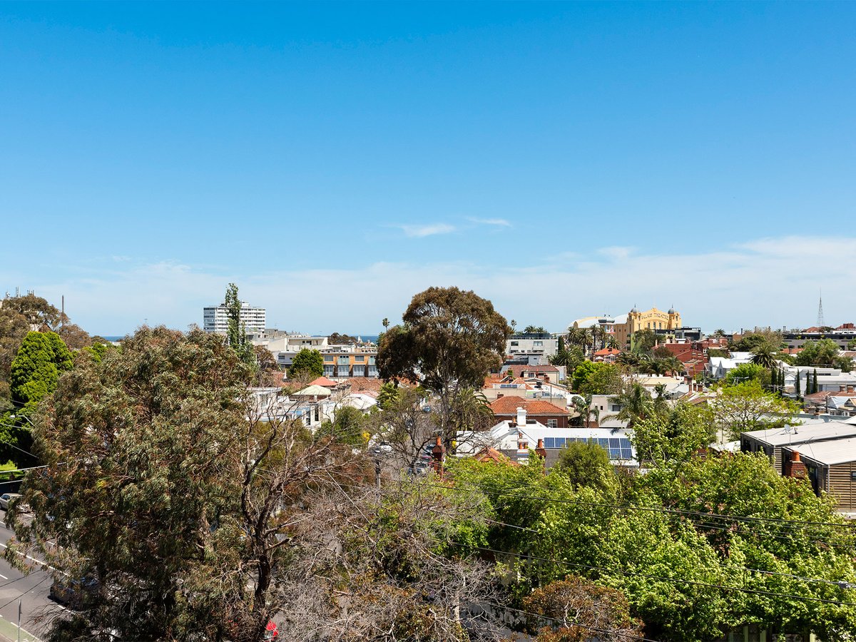 4 / 104 Barkly Street ST KILDA - Residential for sale