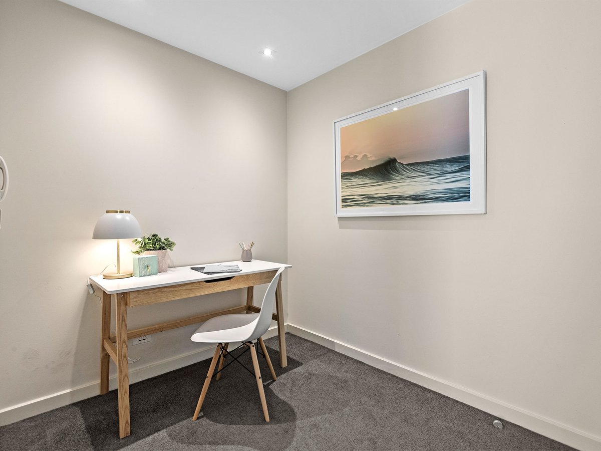 4 / 104 Barkly Street ST KILDA - Residential for sale