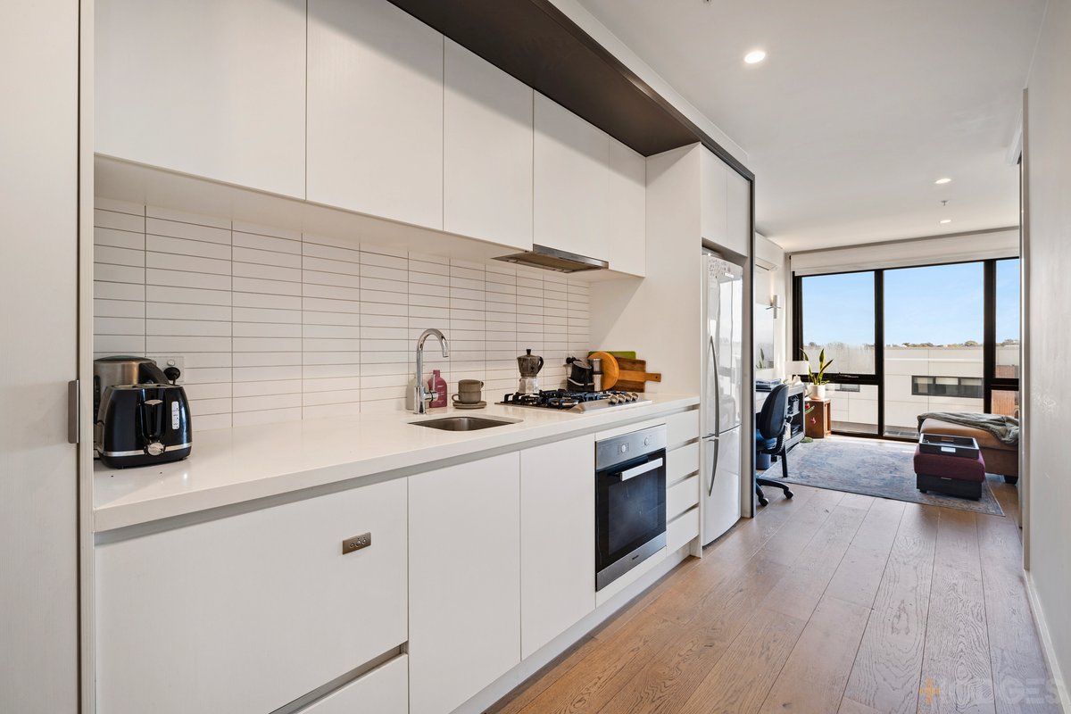 410 / 7 Balcombe Road Mentone - Residential for sale